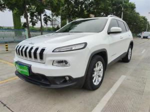 jeep cherokee 2017 Petrol