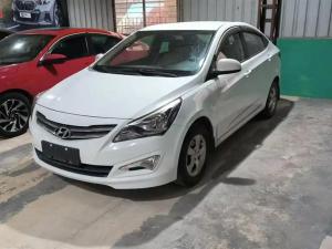 hyundai reina 2017 Petrol