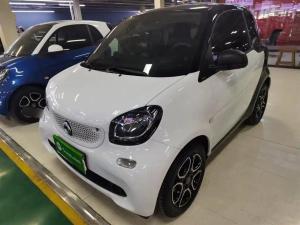 smart fortwo 2019 Petrol