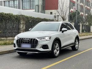audi q3 2023 Petrol