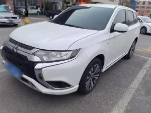 mitsubishi outlander 2021 Petrol