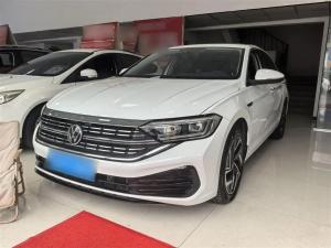 volkswagen sagitar 2023 Petrol