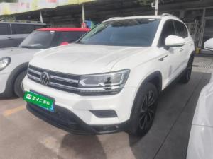 volkswagen tharu 2022 Petrol