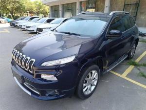 jeep cherokee 2018 Petrol