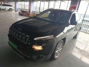 jeep cherokee 2018 Petrol