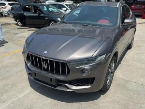 maserati levante 2017 Petrol