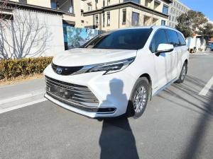 Toyota Sienna 2022 Hybrid
