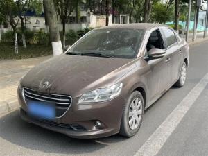 Peugeot 301 2015 Petrol