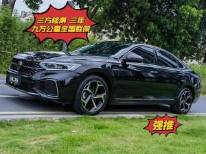 volkswagen passat 2023 Petrol