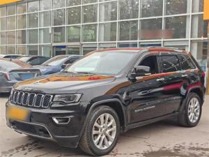 jeep grand cherokee 2018 Petrol