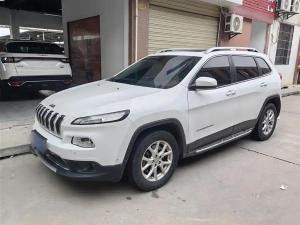 jeep cherokee 2016 Petrol