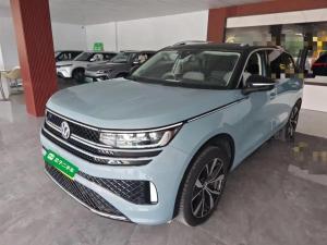 Volkswagen Tavendor 2023 Petrol