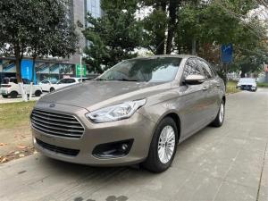 Ford Escort 2015 Petrol