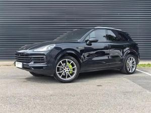 porsche cayenne 2023 Plug-in hybrid