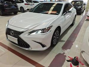 lexus es 2023 Petrol