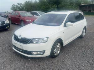 Skoda Rapid Spaceback 2015 Petrol