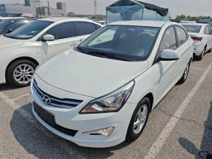 hyundai reina 2016 Petrol