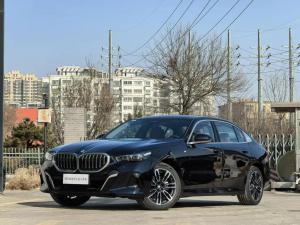 bmw 5 series 2025 Hybrid