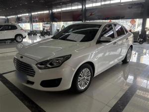 Ford Escort 2016 Petrol