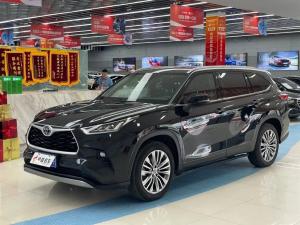 Toyota Highlander 2024 Petrol