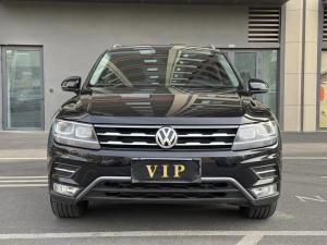 Volkswagen Tiguan L 2020 Petrol