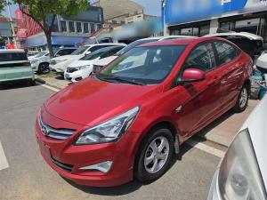 hyundai reina 2016 Petrol