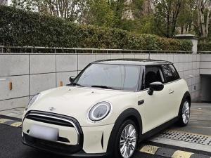 mini 2022 Petrol