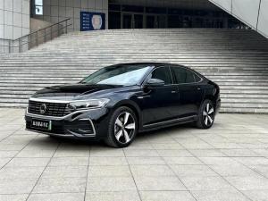 Volkswagen Passat EV 2024 Plug-in hybrid