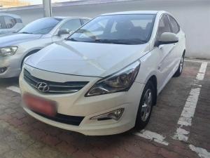 Hyundai Reina 2016 Petrol