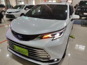 Toyota Sienna 2023 Hybrid