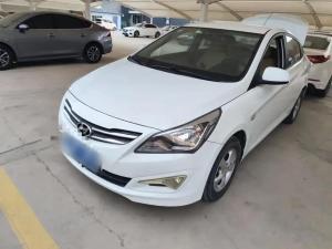 Hyundai Reina 2016 Petrol