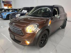 MINI COUNTRYMAN 2013 Petrol