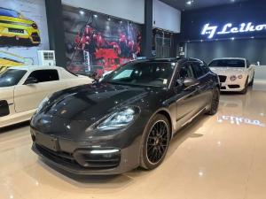 porsche panamera 2023 Petrol