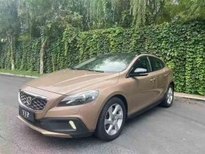 Volvo V40 2014 Petrol