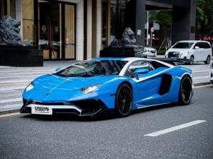 lamborghini aventador 2015 Petrol