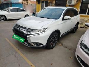mitsubishi outlander 2020 Petrol