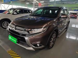 mitsubishi outlander 2018 Petrol