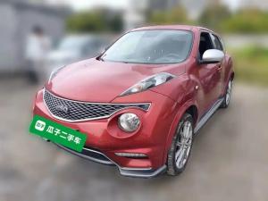 infiniti esq 2016 Petrol