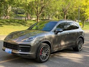 porsche cayenne 2011 Petrol