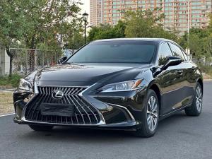 Lexus ES 2023 Petrol