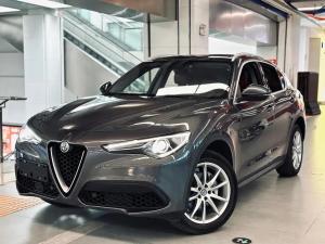 alfa romeo stelvio 2019 Petrol