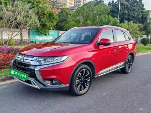mitsubishi outlander 2020 Petrol