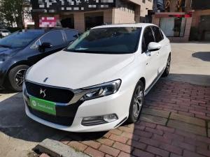DS 5LS 2015 Petrol