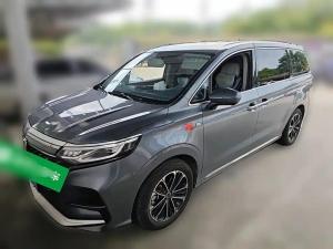 Roewe iMAX8 2021 Petrol