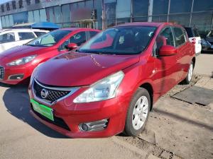 nissan  tiida 2015 Petrol