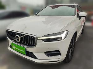 Volvo XC60 2021 Petrol
