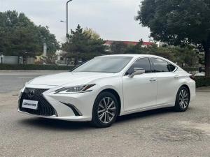 Lexus ES 2019 Petrol