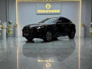 maserati levante 2018 Petrol