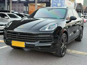 porsche cayenne 2023 Petrol