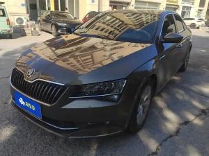 Skoda Superb 2017 Petrol